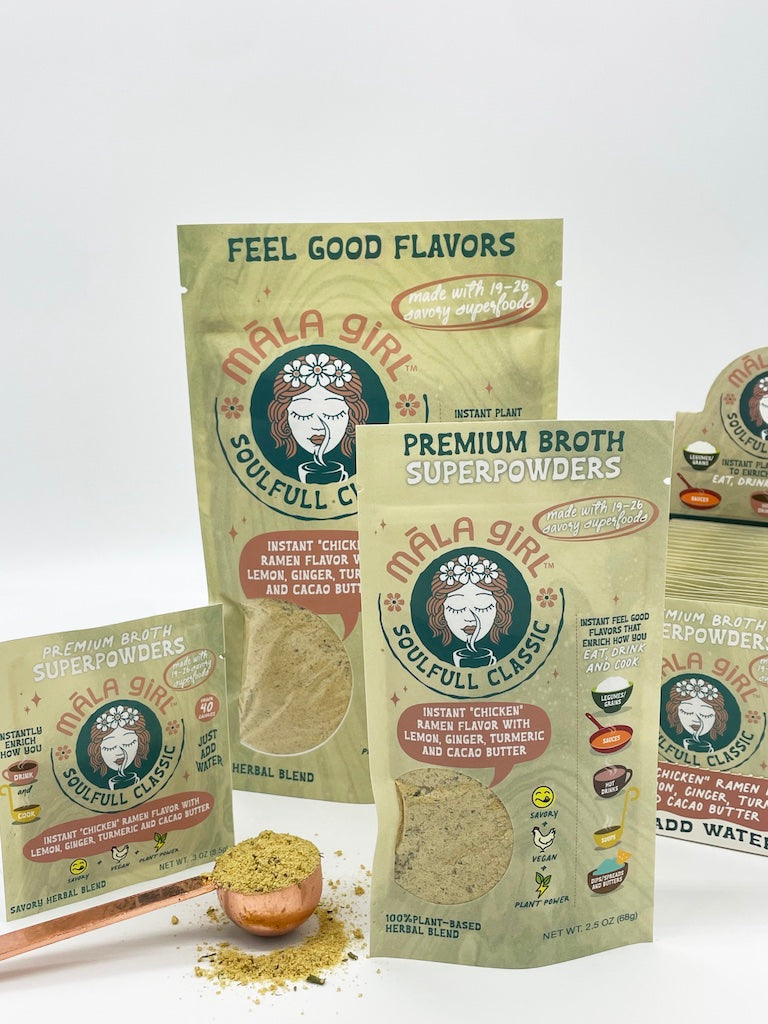 Group shot of all 3 sizes of Soulfull Classic packaging, single serve packet, 8 and 36 serving bags